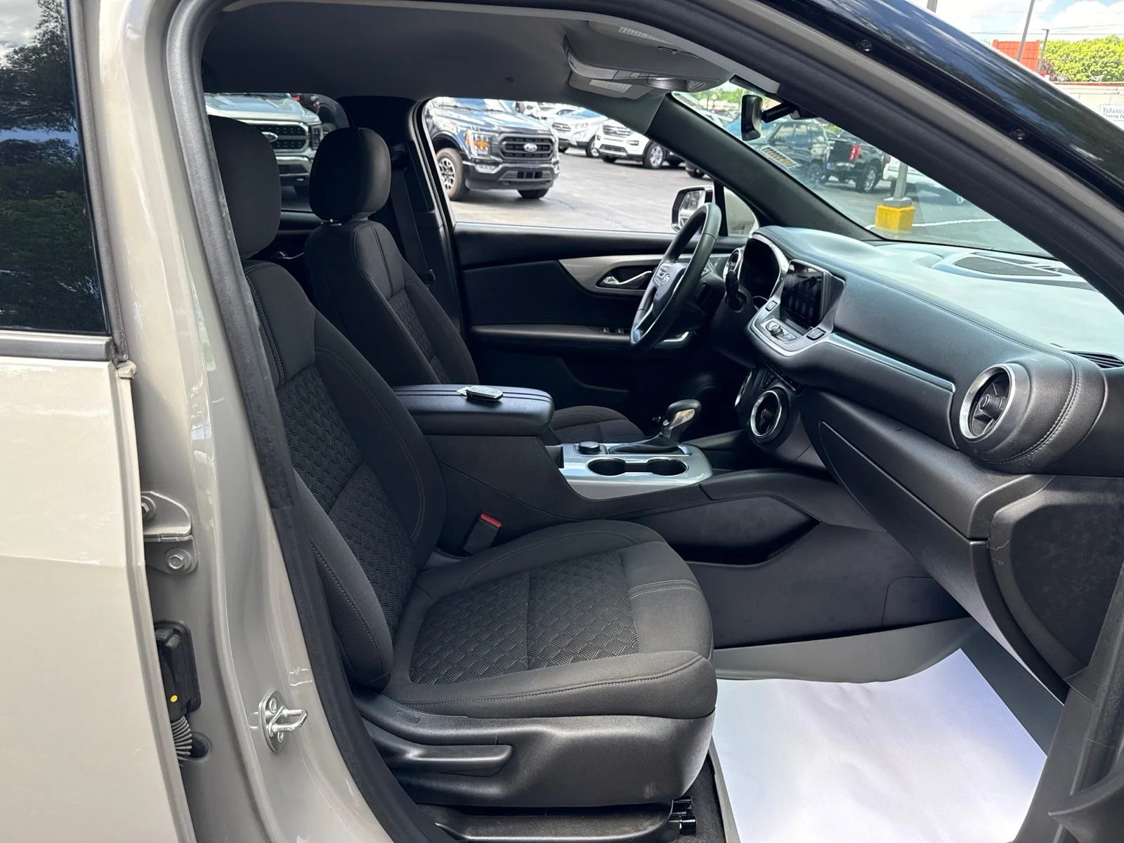 Used 2021 Gray Chevrolet LT image 32