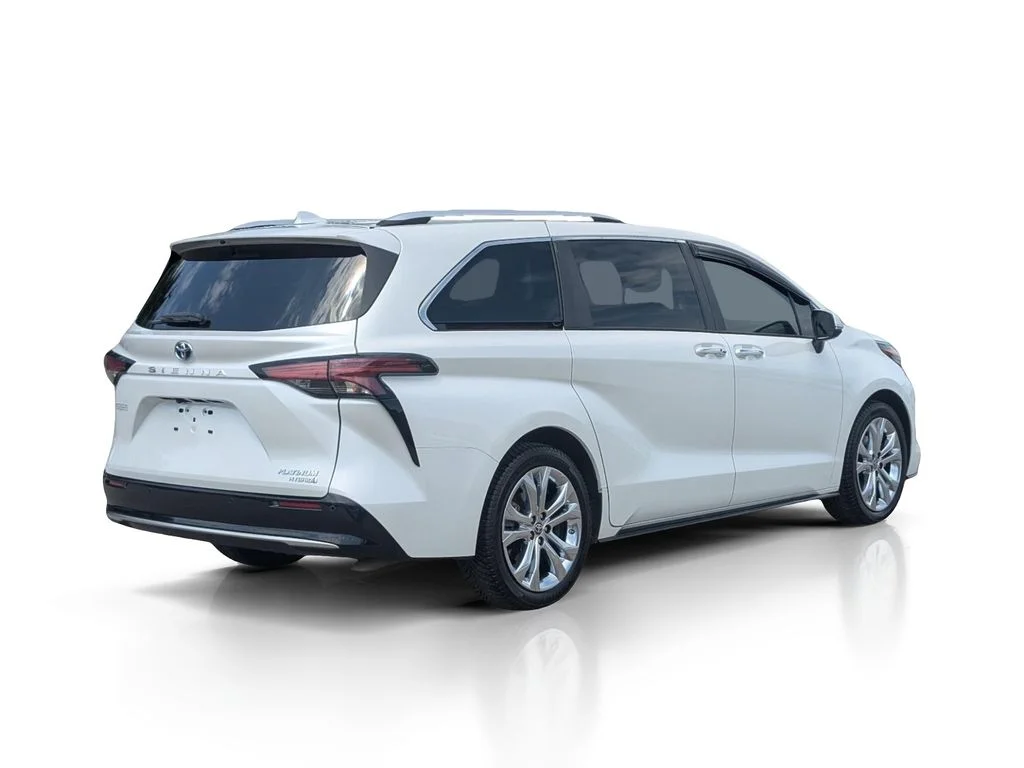 Used 2023 Beige Toyota Platinum image 7