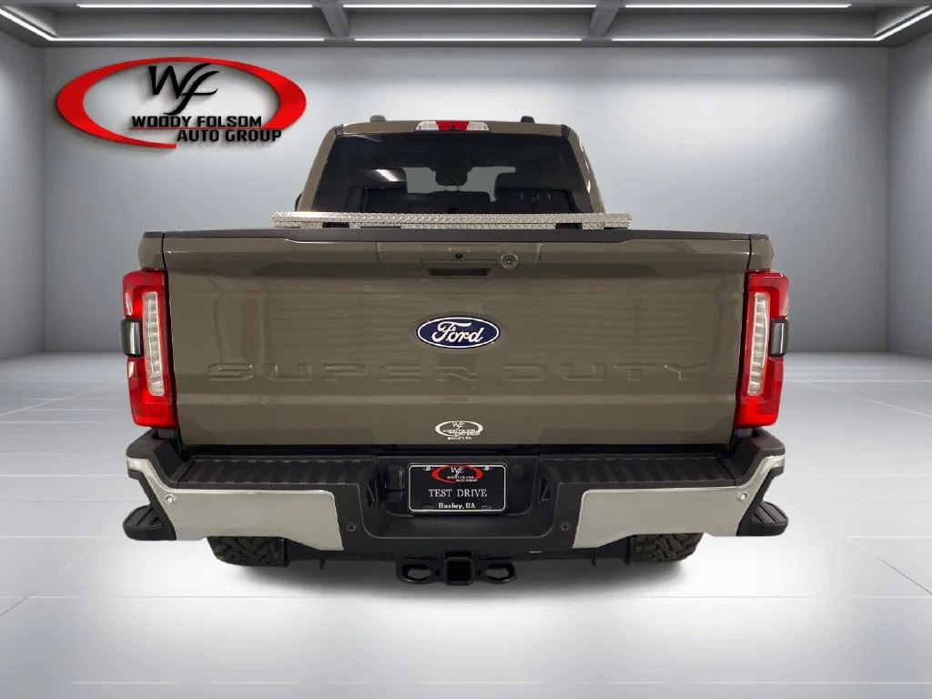 New 2027 Gray Ford Lariat image 11