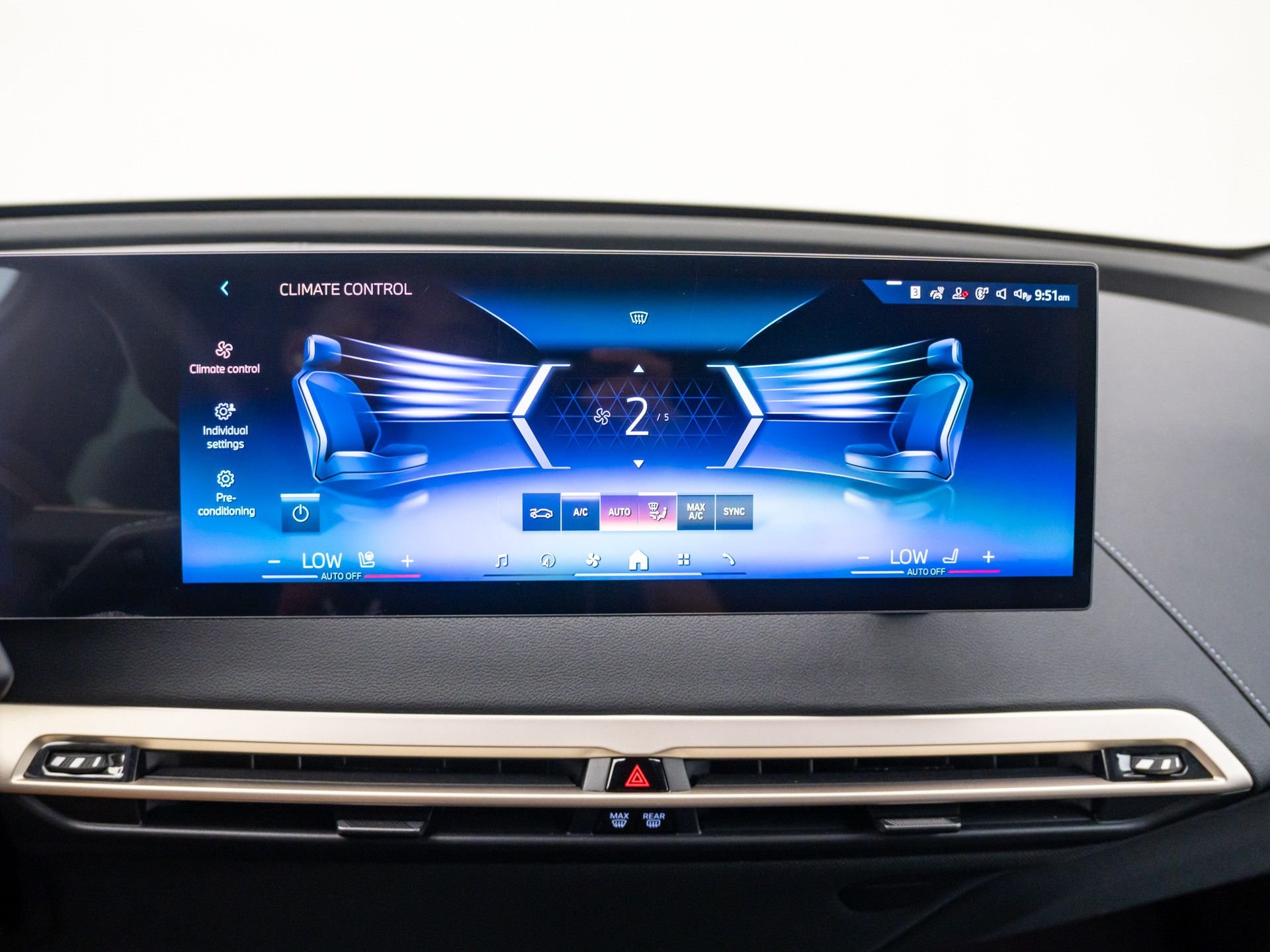 Used 2026 Black BMW xDrive45 image 25