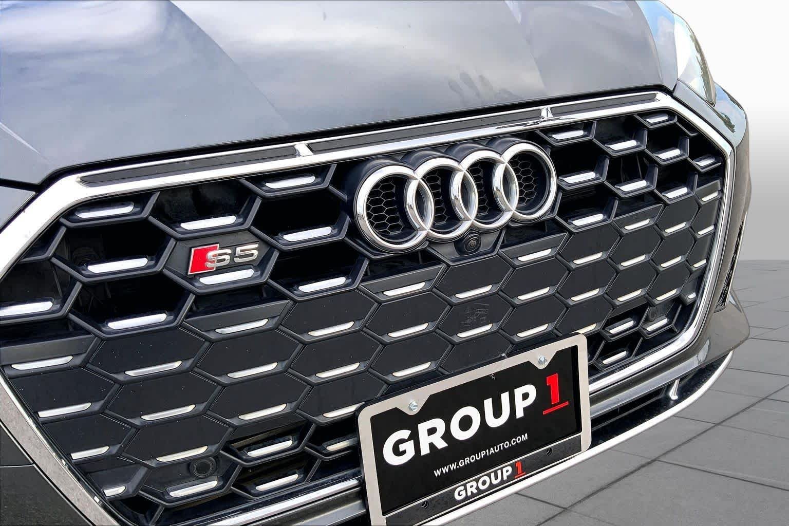 Used 2022 Daytona Gray Pearl Effect Audi Premium Plus image 29
