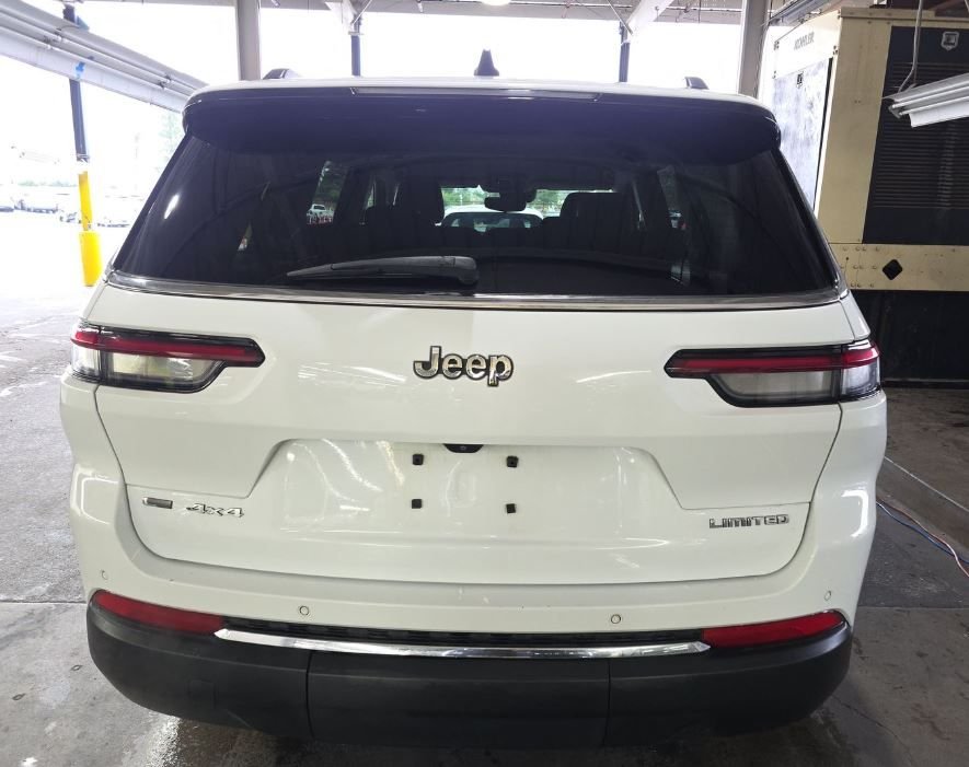 Used 2021 White Jeep Limited image 5