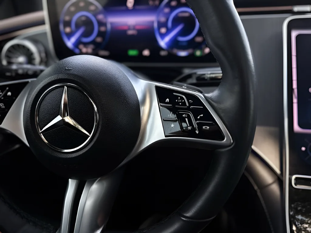 Used 2023 Black Mercedes-Benz 350 SUV image 11