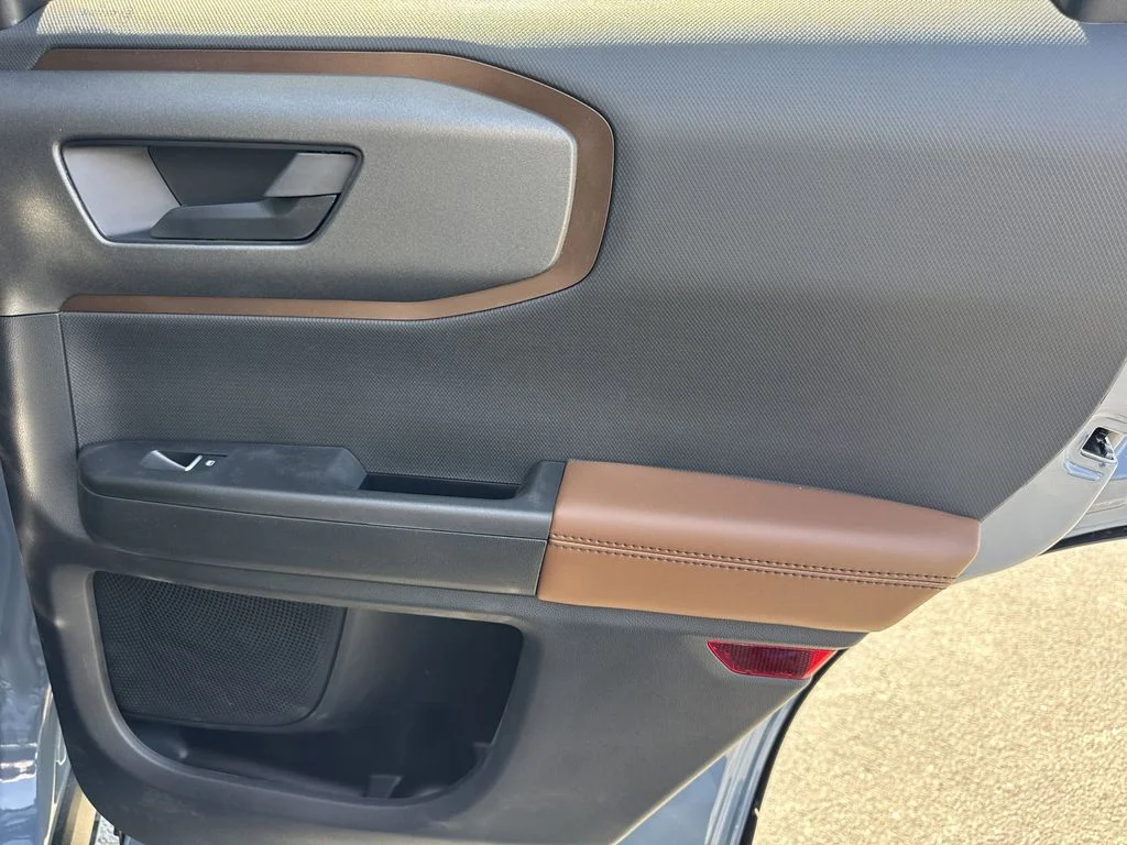 New 2026 Azure Gray Metallic Tri-Coat Ford Outer Banks® image 16