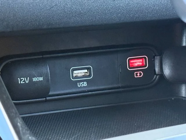Certified Used 2022 White Kia GT-Line image 7