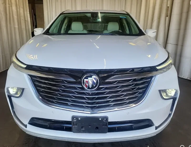 Used 2023 White Buick Premium Group image 3
