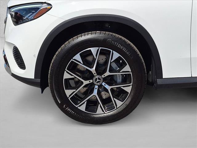 New 2027 Polar White Mercedes-Benz GLC 350e image 28