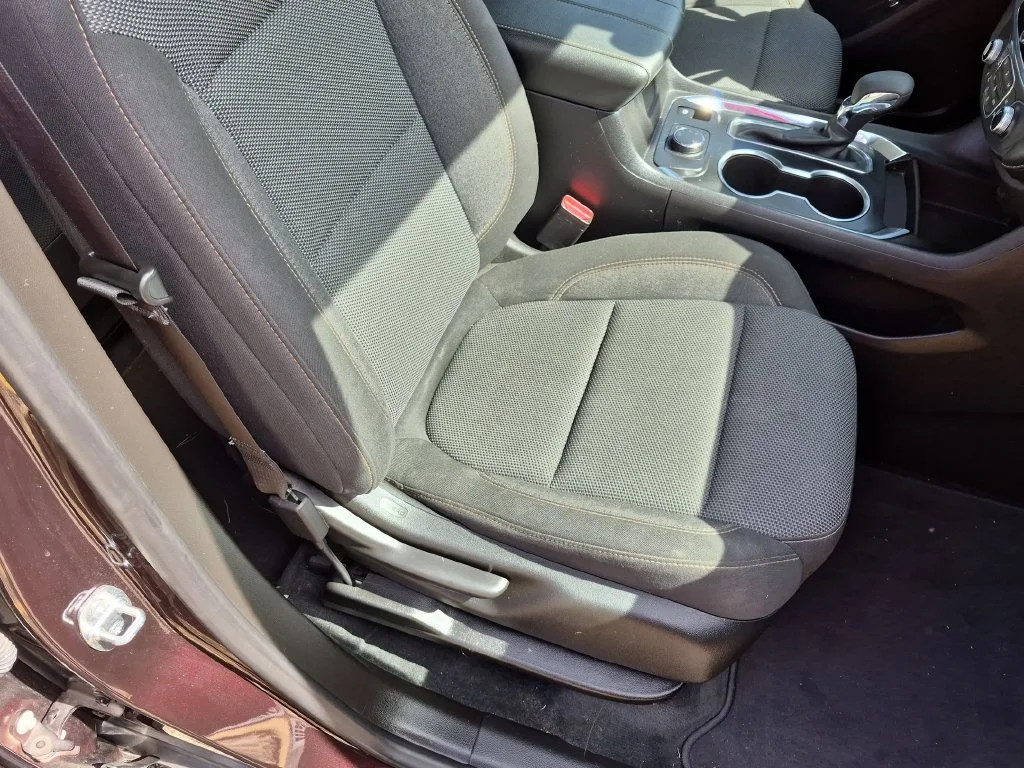 Used 2021 Red Chevrolet LT image 24