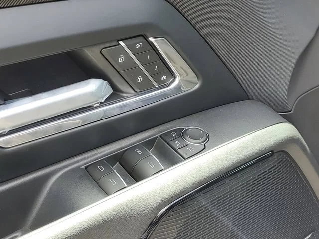 New 2026 Black Chevrolet LT - Extended Range image 17
