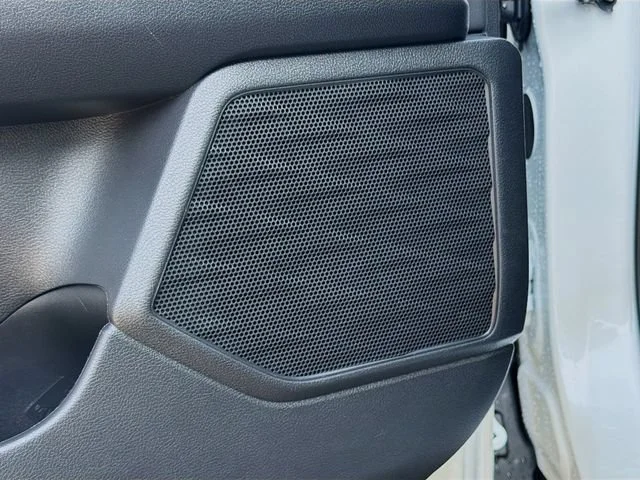 Used 2023 White Pearl Lexus UX 250h Premium image 23