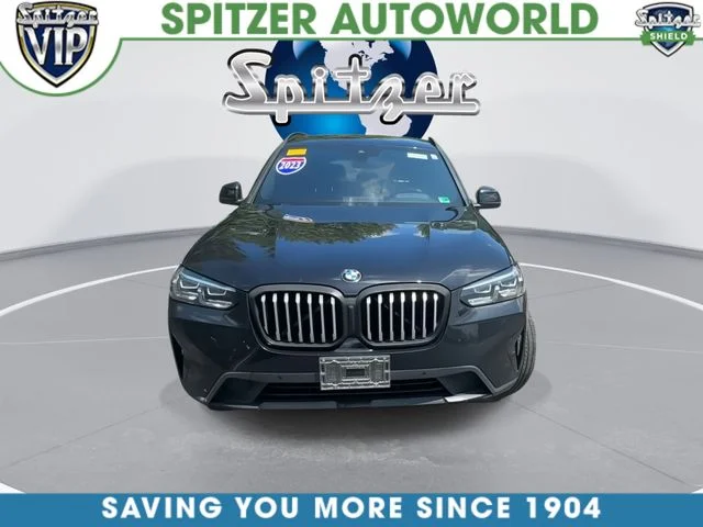 Used 2023 Black BMW xDrive30i image 3
