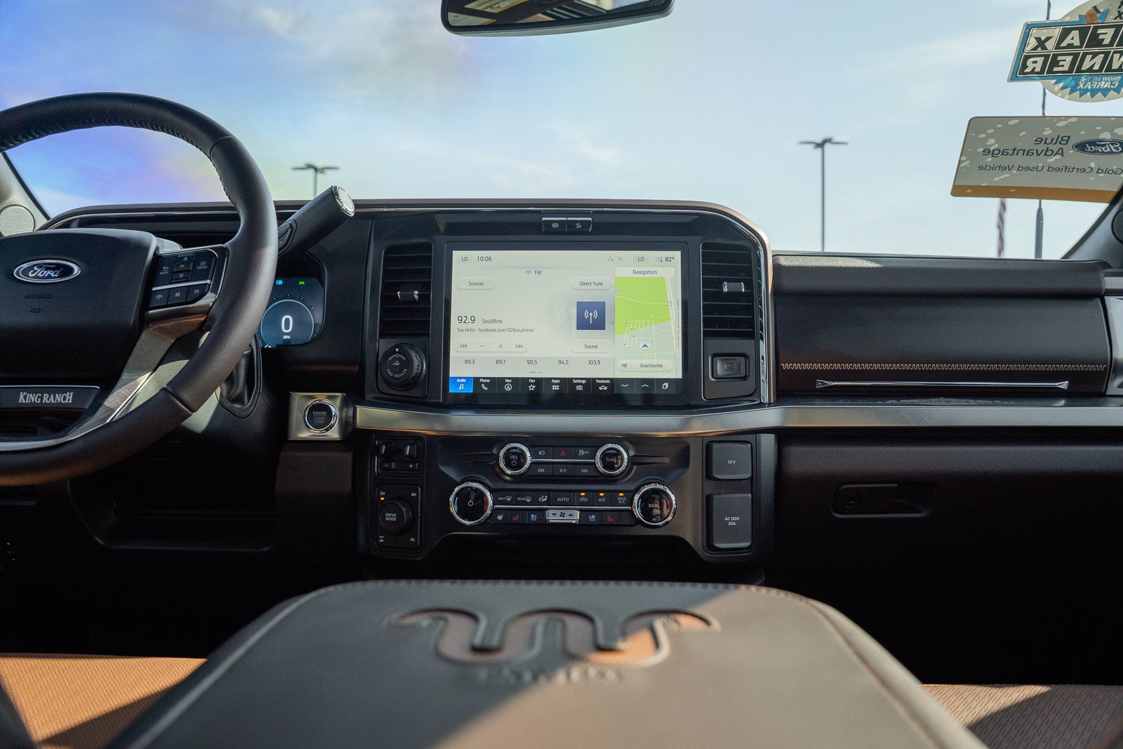 Used 2025 White Ford King Ranch image 43