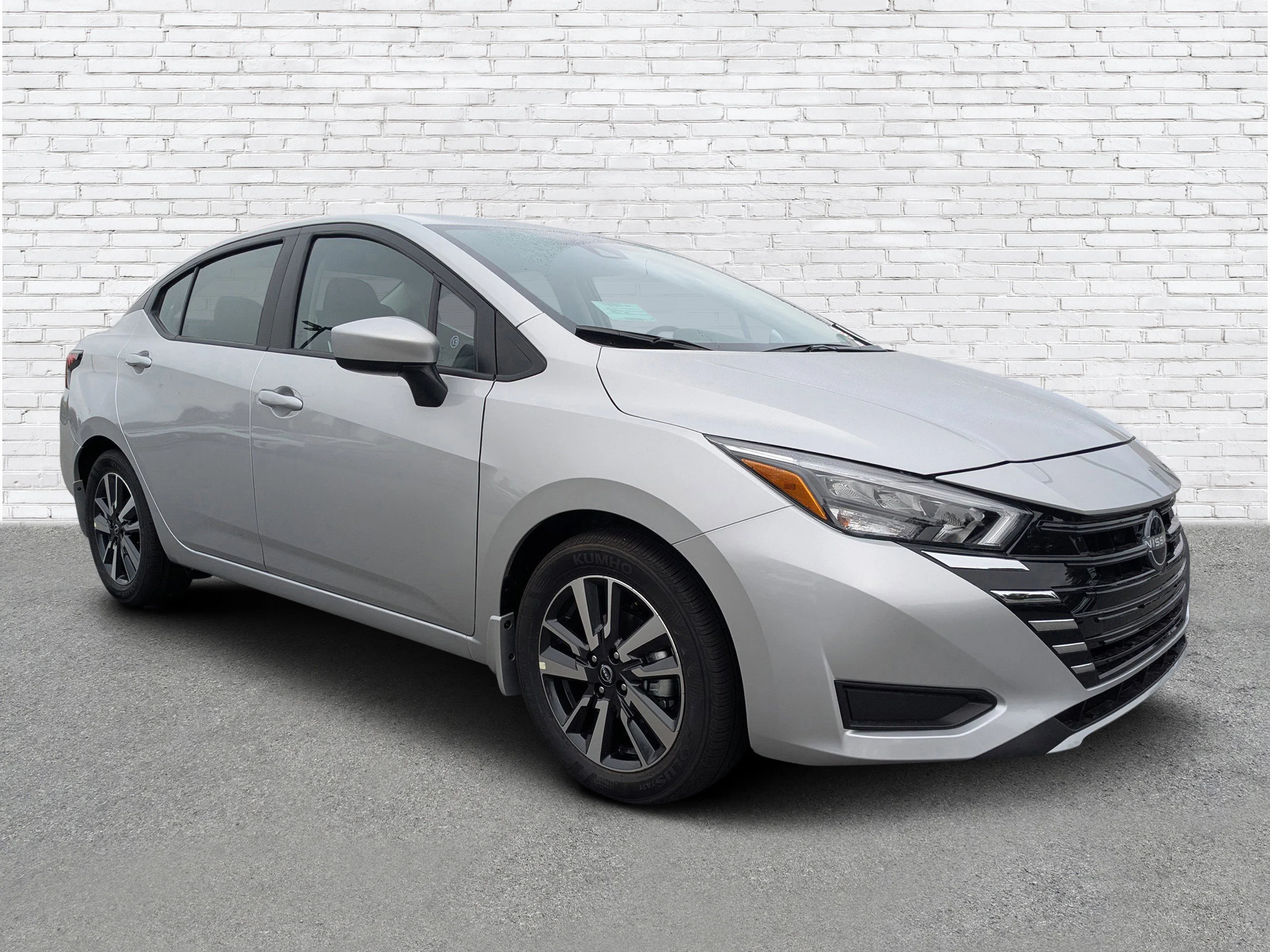 New 2025 Brilliant Silver Metallic Nissan SV image 2