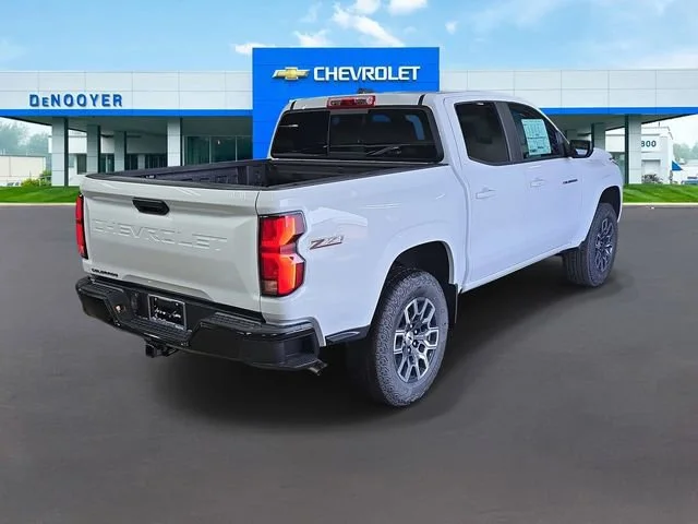 New 2026 Summit White Chevrolet Z71 image 7