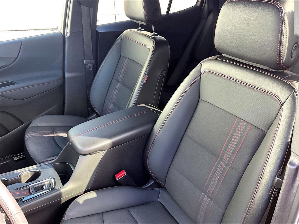 Used 2022 Cherry Red Tintcoat Chevrolet RS image 10