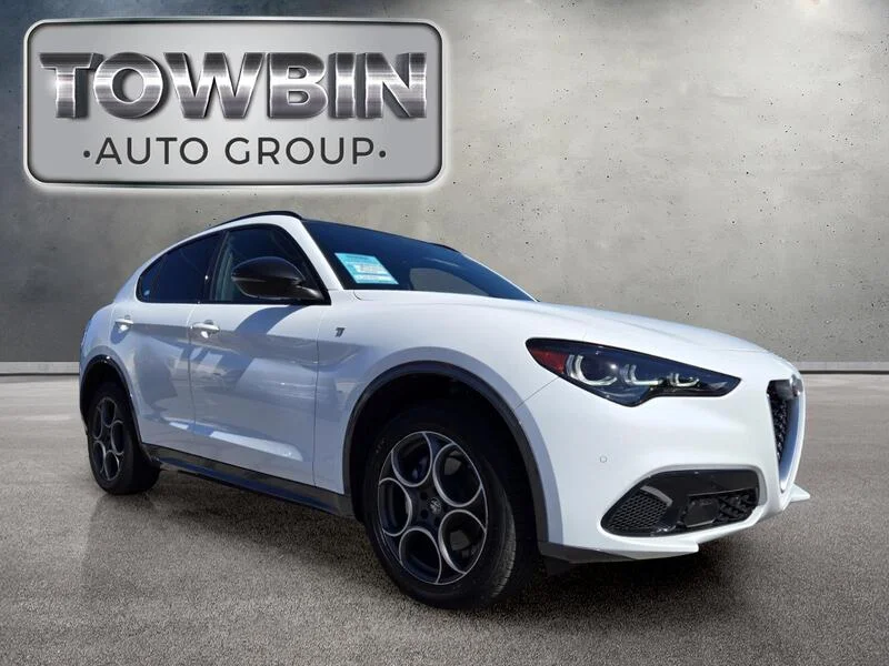 Used 2024 White Alfa Romeo TI AWD image 2