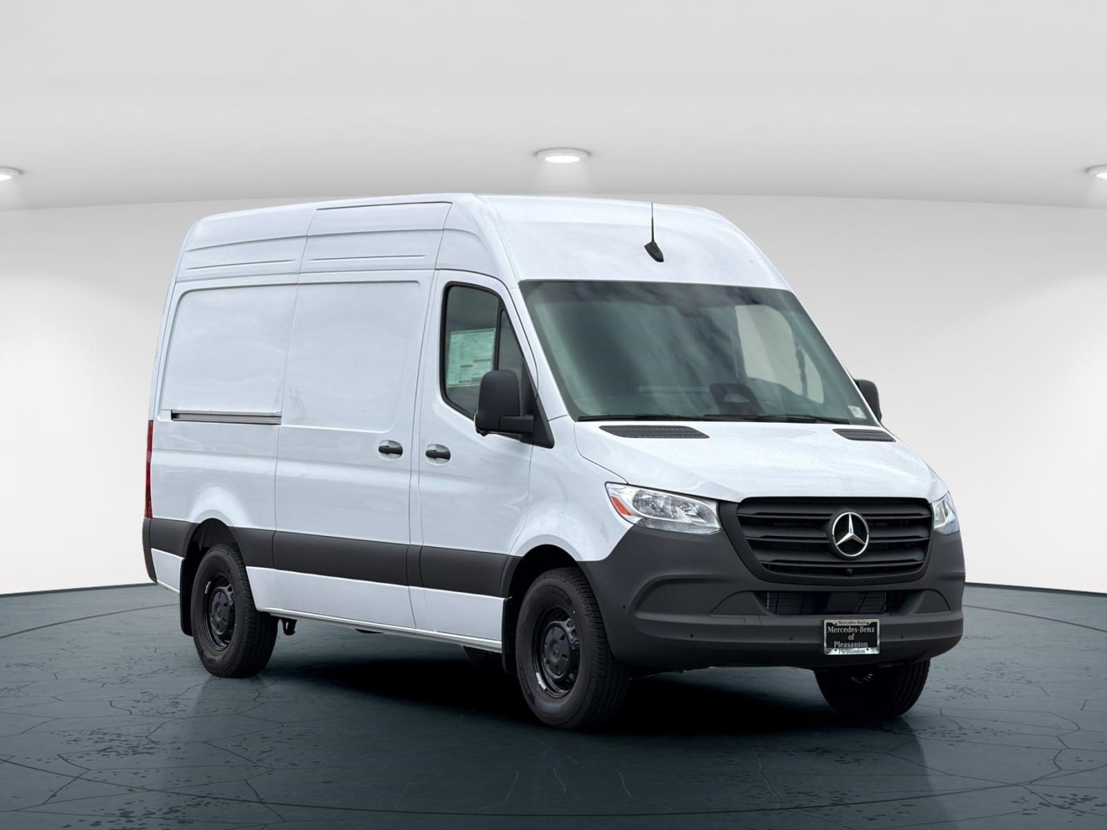 New 2026 Arctic White Mercedes-Benz 2500 High Roof SO Diesel 144 WB Ranger Shelving image 8