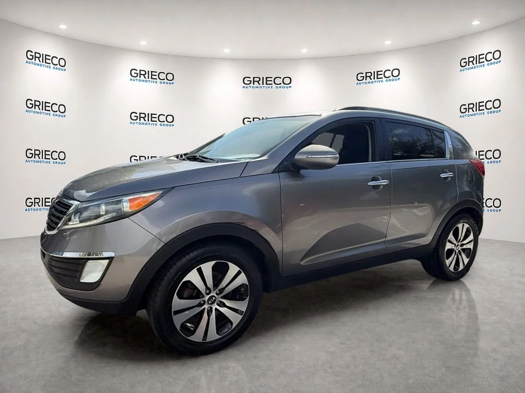 Used 2012 Silver Kia EX image 3