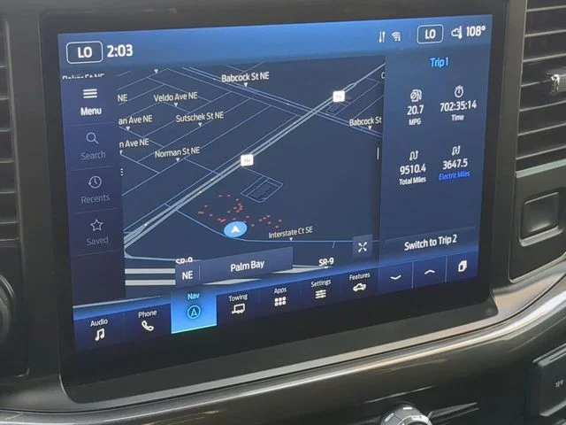 Certified Used 2023 Avalanche Ford XLT image 21