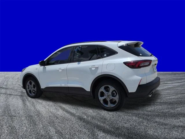 Certified Used 2025 White Metallic Ford ST-Line image 6
