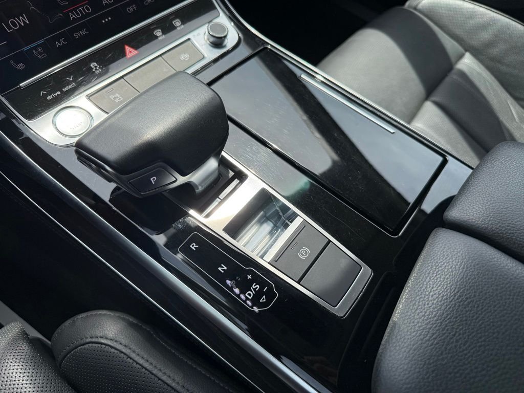 Used 2019 Black Audi L 55 image 38