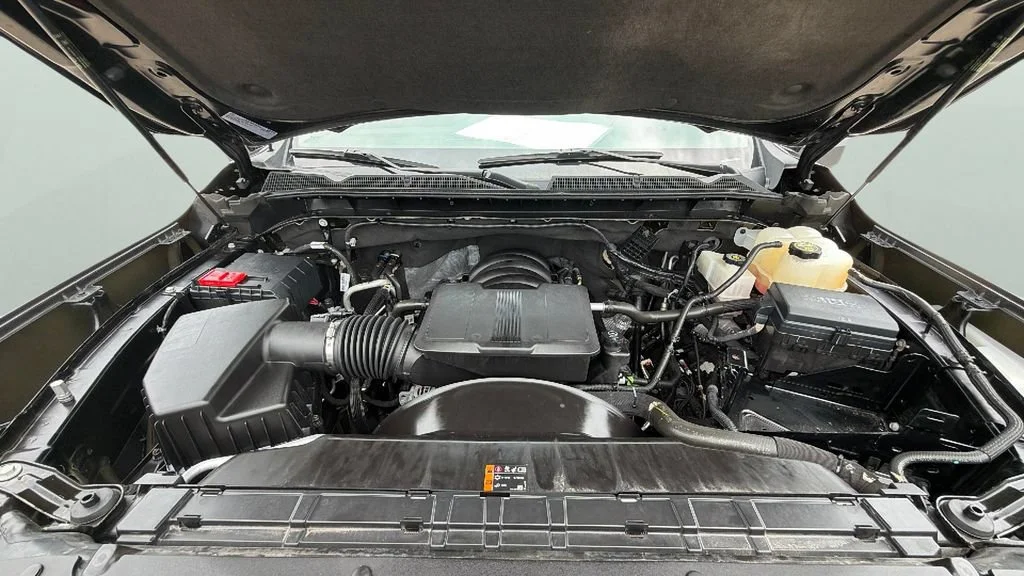 Used 2024 Onyx Black GMC Denali image 43