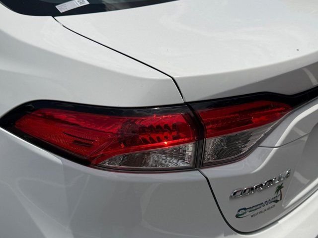 Used 2024 White Toyota LE image 39