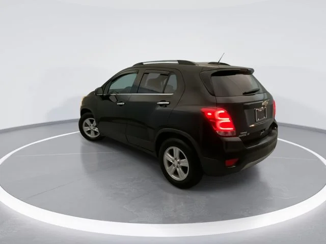 Used 2019 Black Chevrolet LT image 4