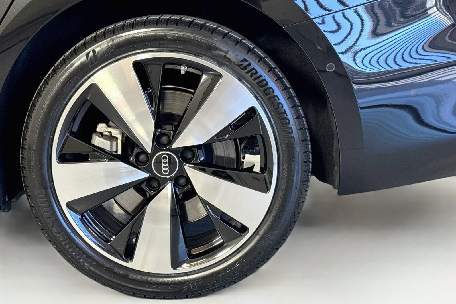 Used 2025 Black Audi Premium image 27