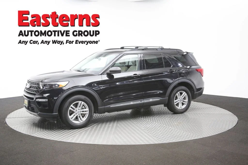 Used 2022 Black Ford XLT image 56