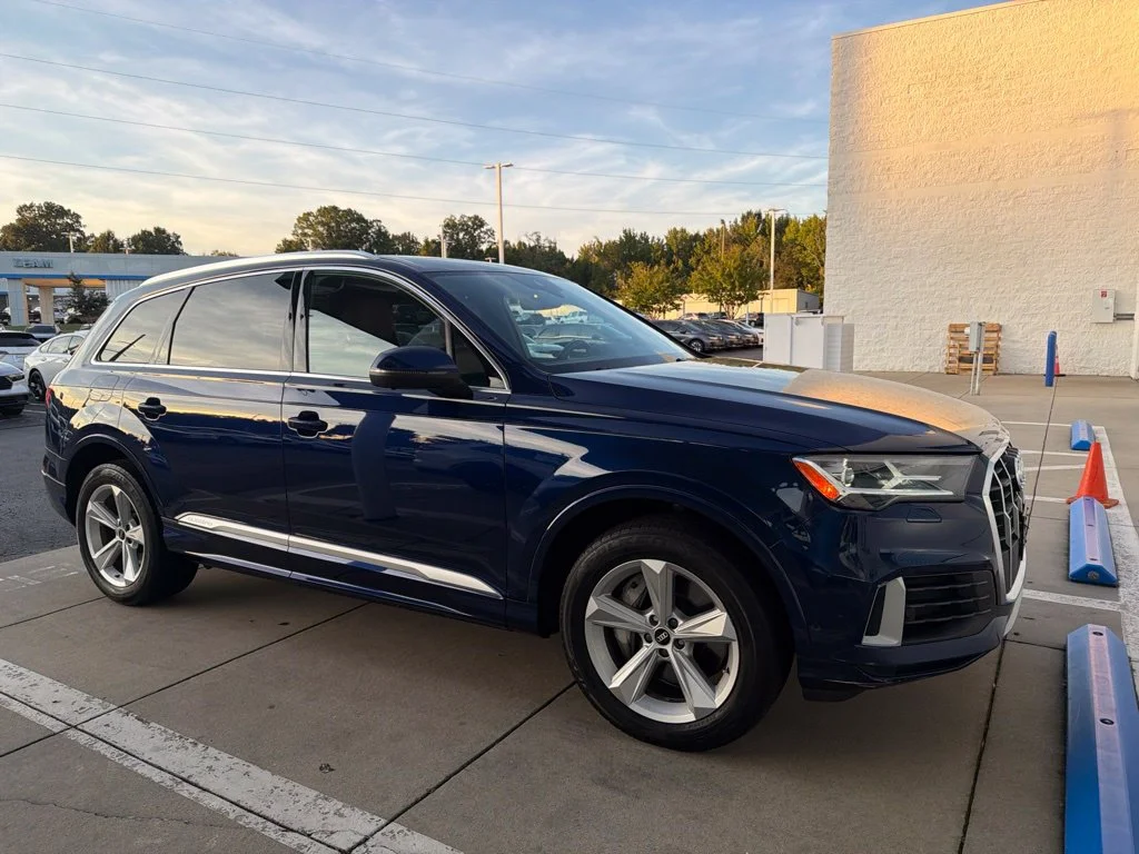 Used 2021 Blue Audi 55 Premium image 3