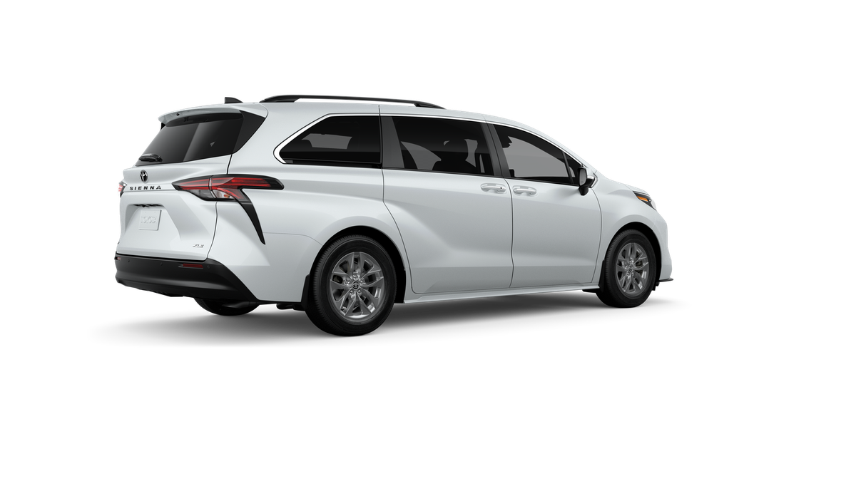 New 2026 Wind Chill Pearl Toyota XLE image 32