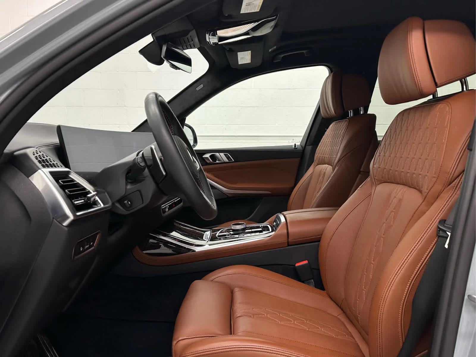 Used 2026 Brooklyn Grey Metallic BMW M60i image 11