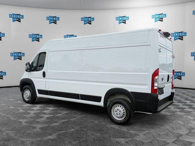 Used 2026 White RAM TRADESMAN image 3