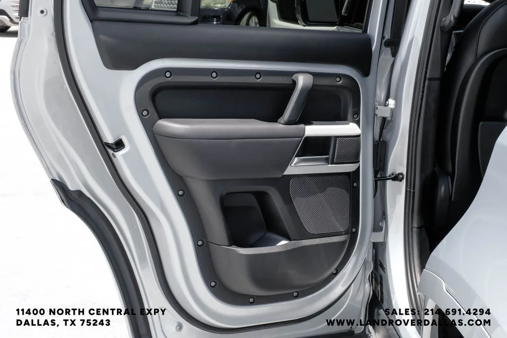 Used 2022 Hakuba Silver Metallic Land Rover XS Edition image 46