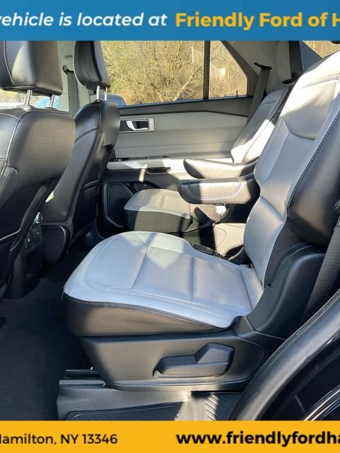 Used 2021 Black Ford XLT image 44