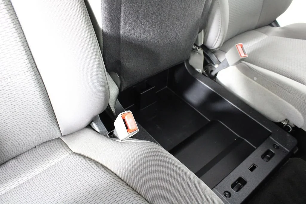 Used 2020 Blue Ford XL image 19