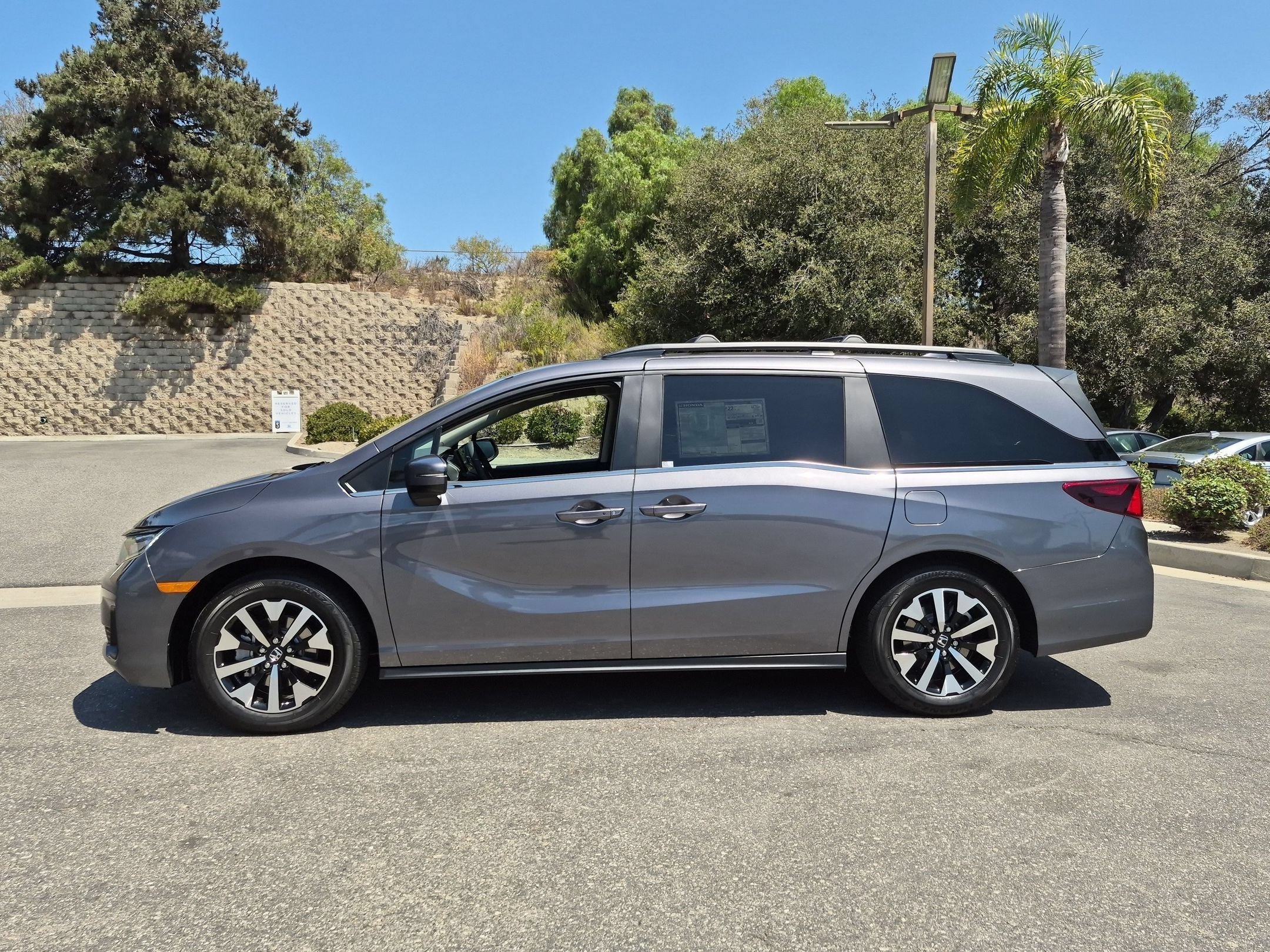 New 2026 Modern Steel Metallic Honda EX-L image 8