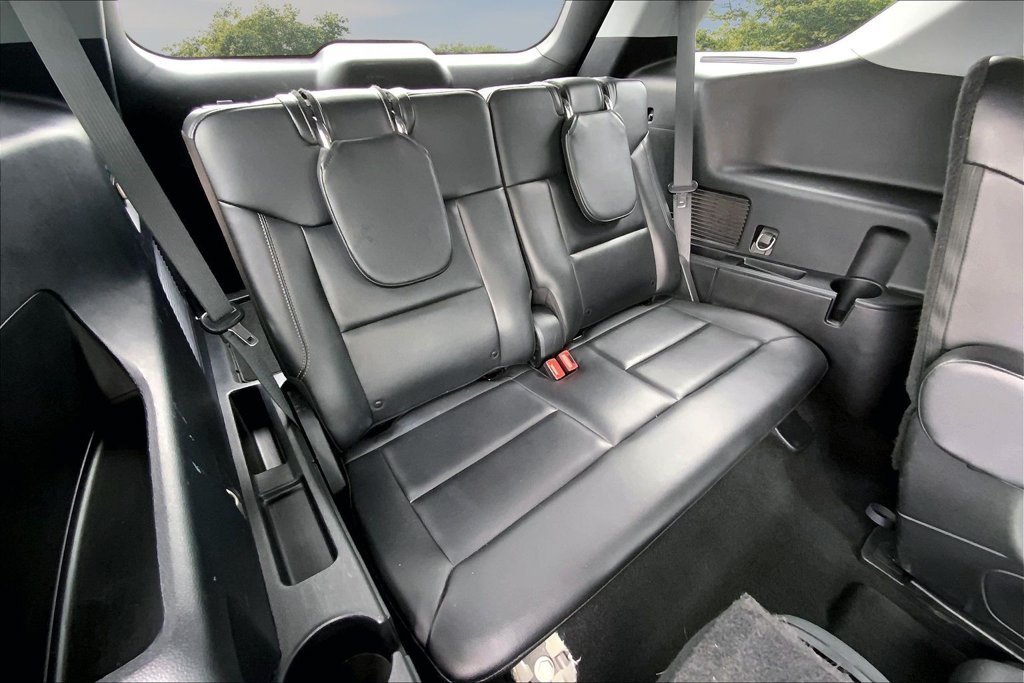 Used 2021 Silver Ford Limited image 25