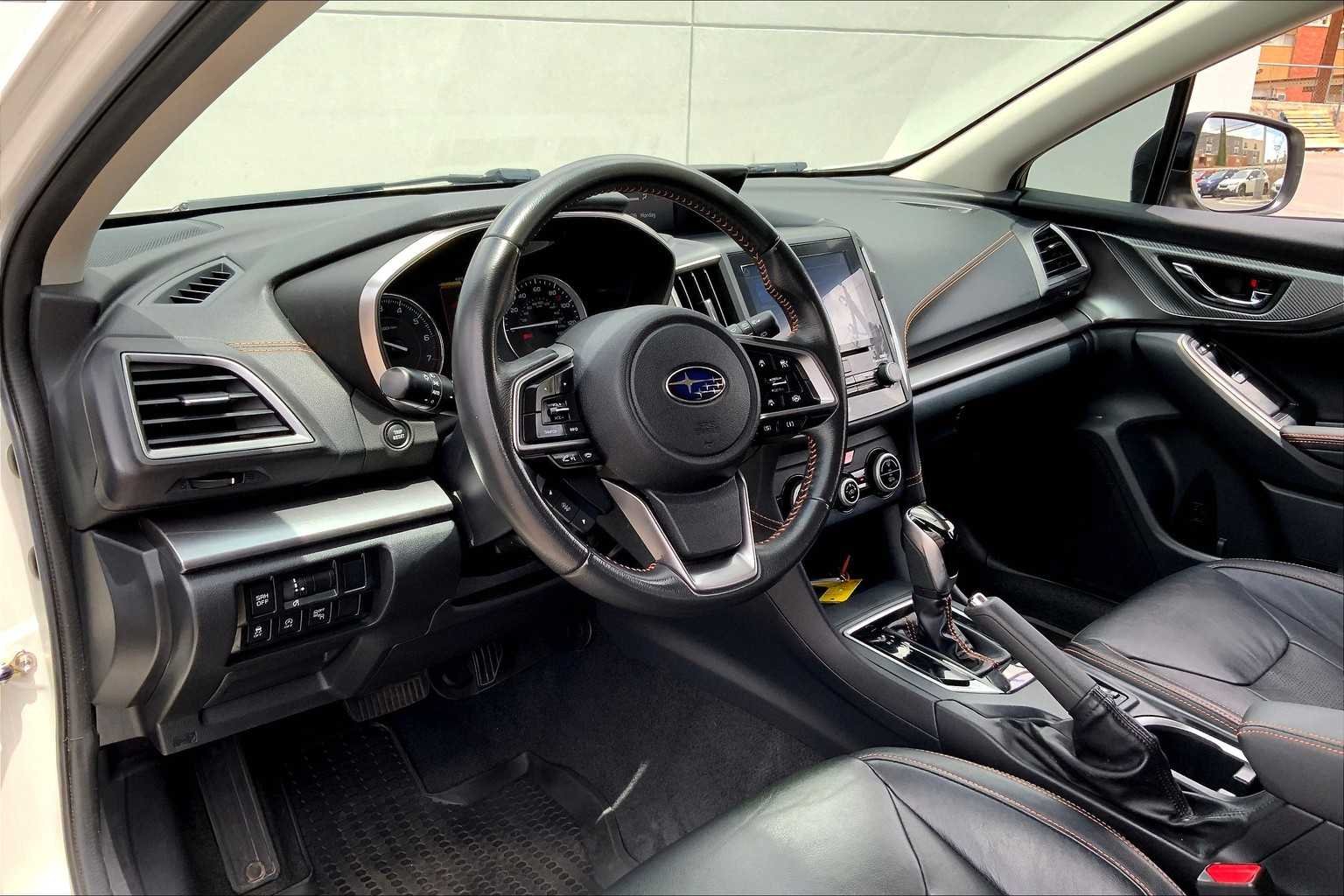 Used 2022 Crystal White Pearl Subaru Limited image 16