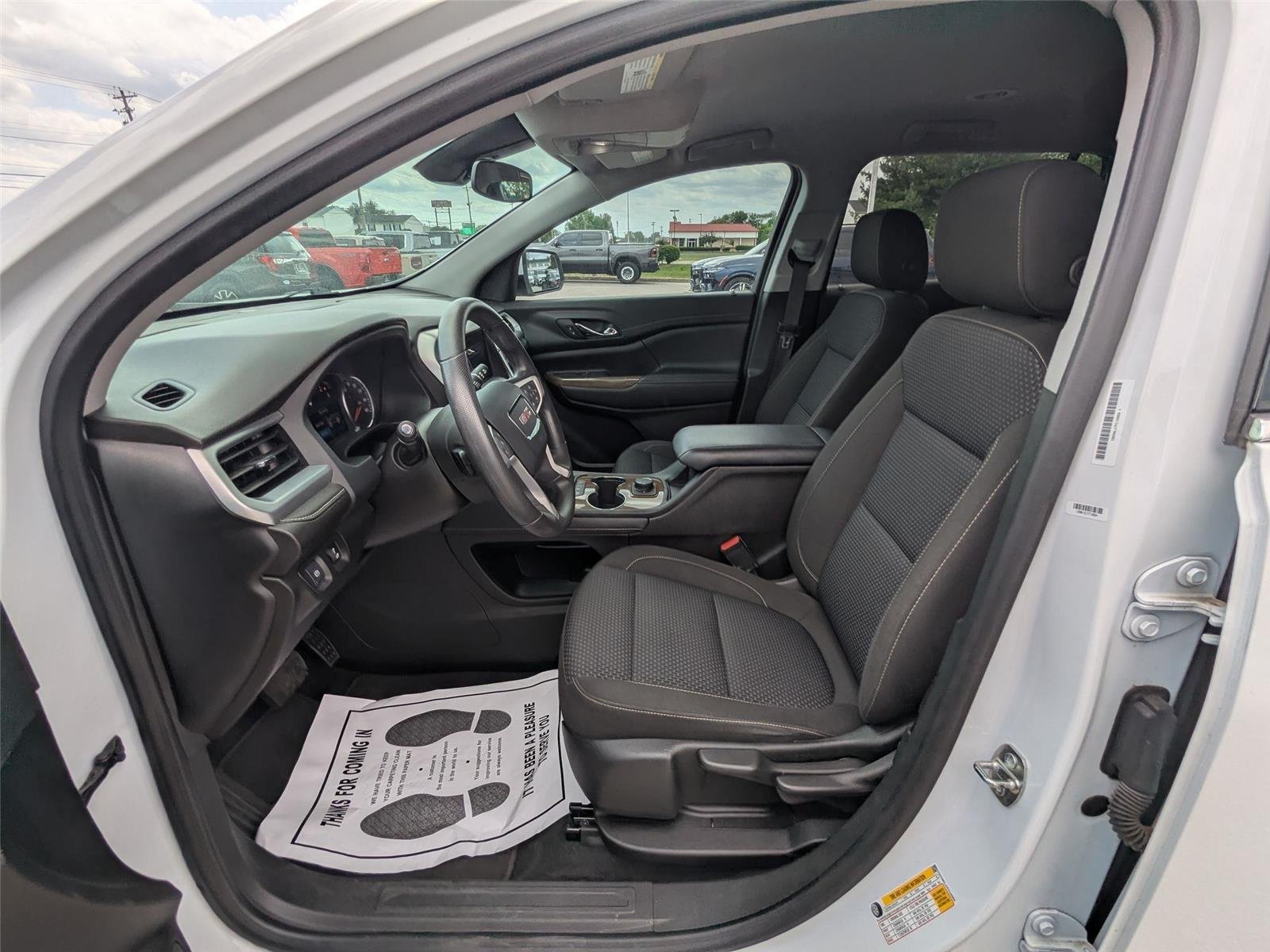 Used 2023 Summit White GMC SLE image 20