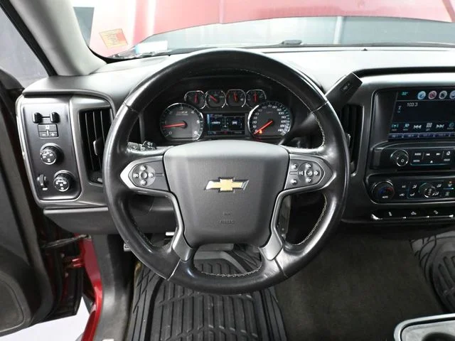 Used 2016 Red Chevrolet LT image 26