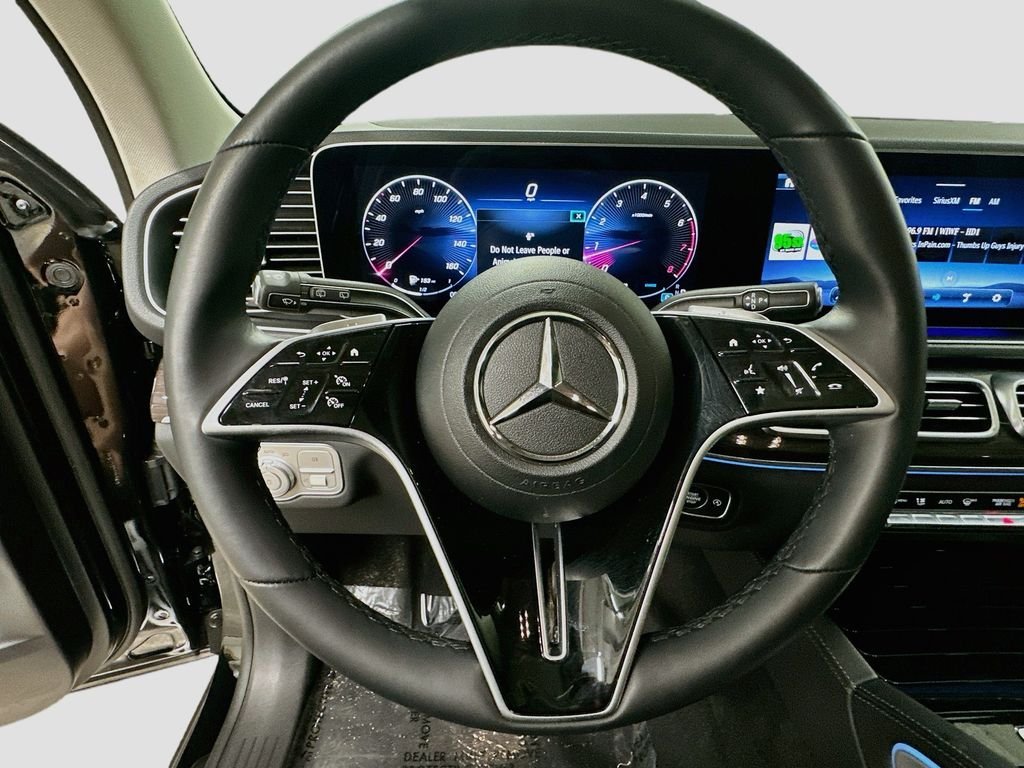 Used 2026 Black Mercedes-Benz GLE 450 image 12