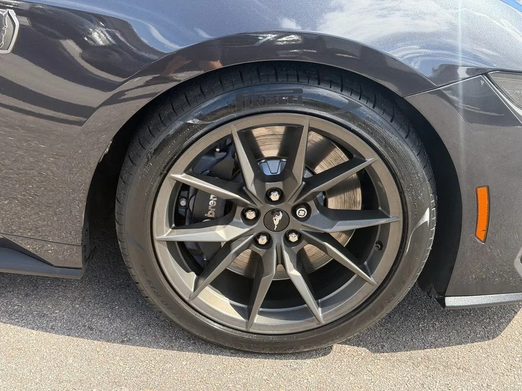 Used 2024 Gray Ford Dark Horse image 9