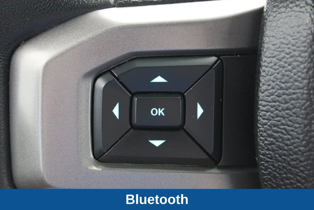 Used 2021 Black Ford XLT image 22