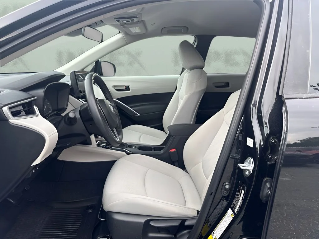 Used 2023 Black Toyota LE image 9