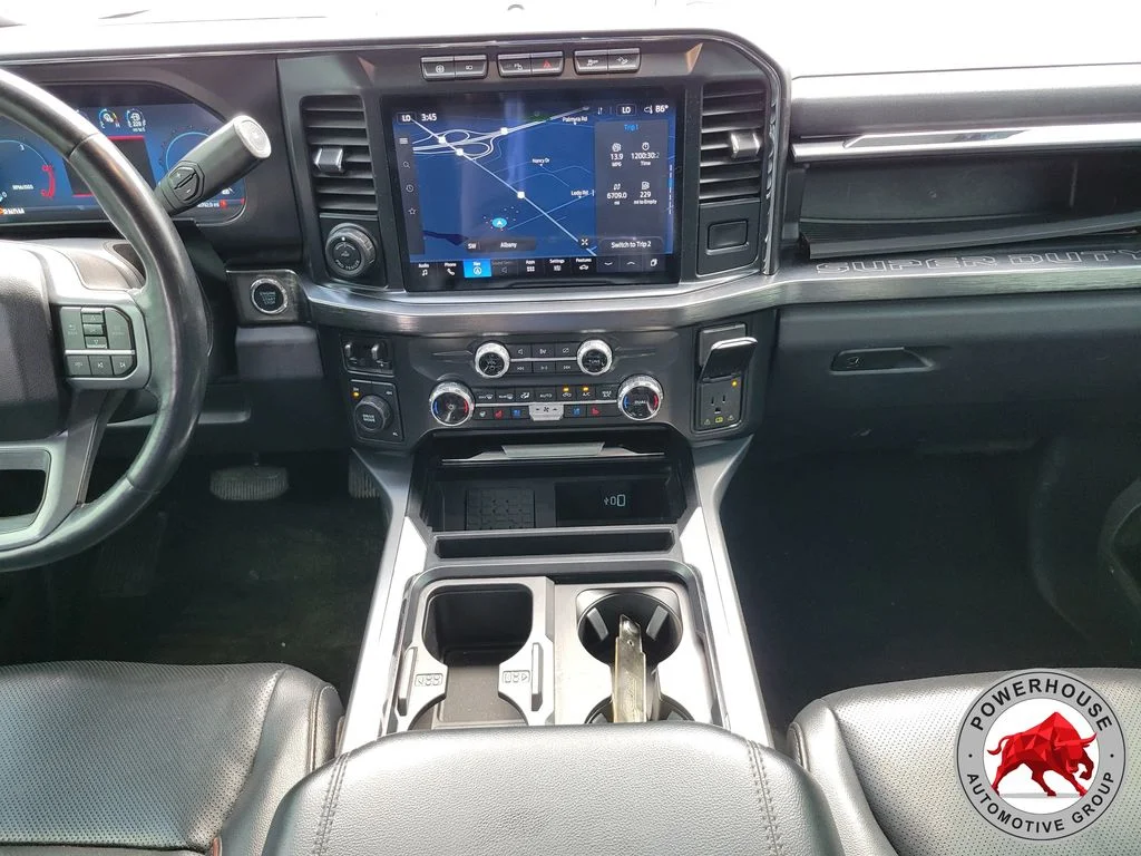 Used 2024 Silver Ford Lariat image 18