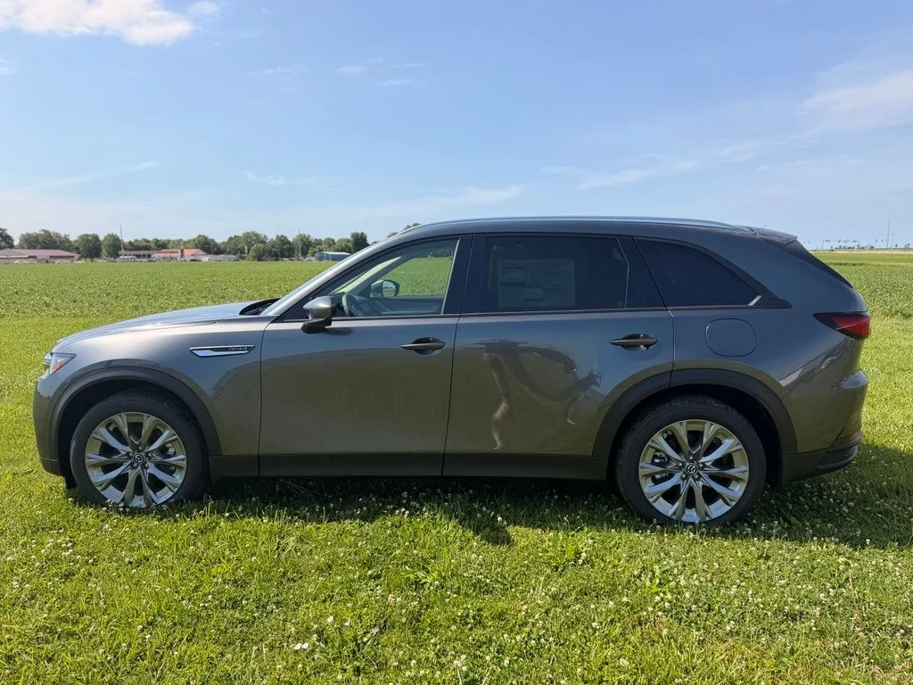 New 2026 Machine Gray Mazda 3.3 Turbo Preferred image 8