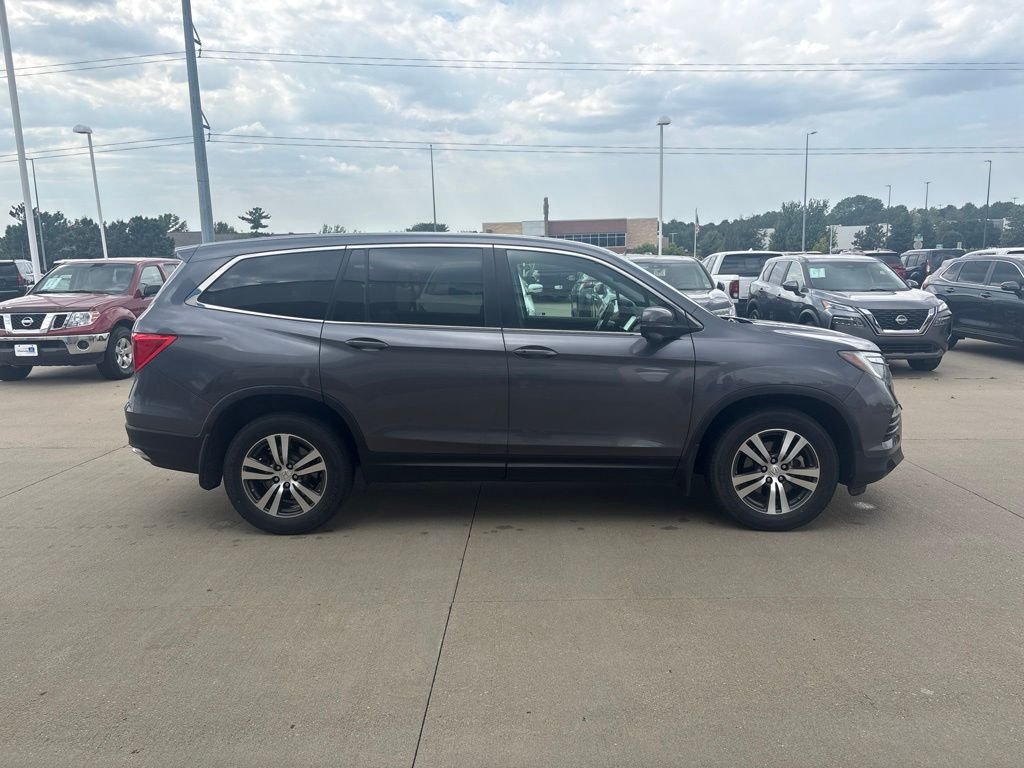 Used 2016 Gray Honda EX-L image 4