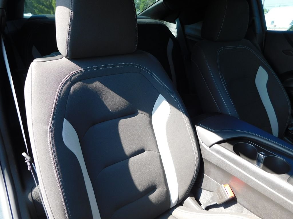 Used 2020 Shadow Gray Metallic Chevrolet LT1 image 18